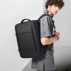 Uitbreidbare 26–45L reisrugzak met laptopvak & zijhandvat