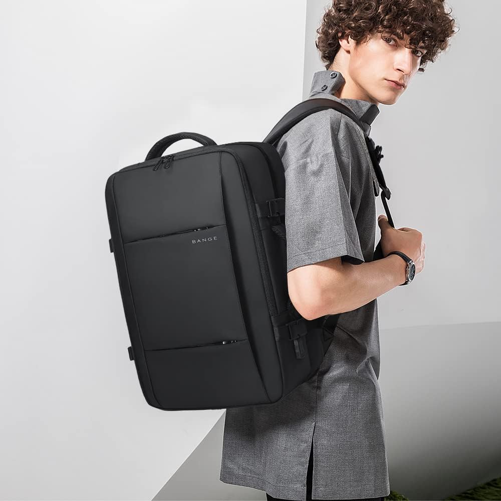 Uitbreidbare 26–45L reisrugzak met laptopvak & zijhandvat