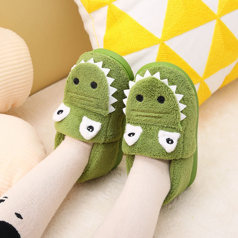 Dino knuffelpantoffels – zachte en warme sloffen voor peuters – materiaal: Zacht pluche voor extra comfort — afbeelding 6