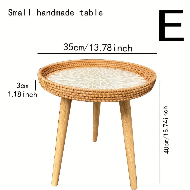 Scandinavische rotan bijzettafel