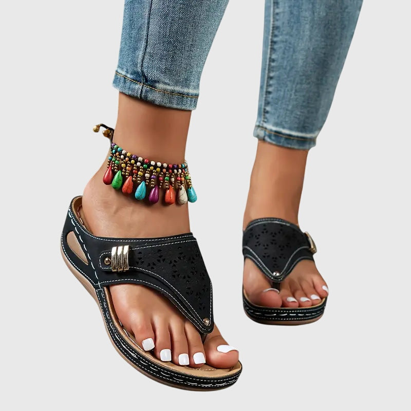 Instapsandalen met sleehak
