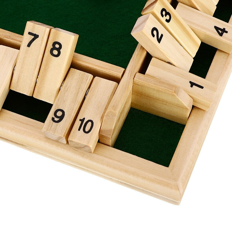 Houten dobbelstenen bordspel