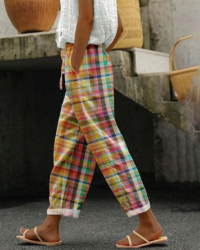 Damesbroek in vintage ruitpatroon met een gemiddelde taille