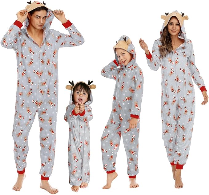 Matching kerstpyjama's voor het hele gezin