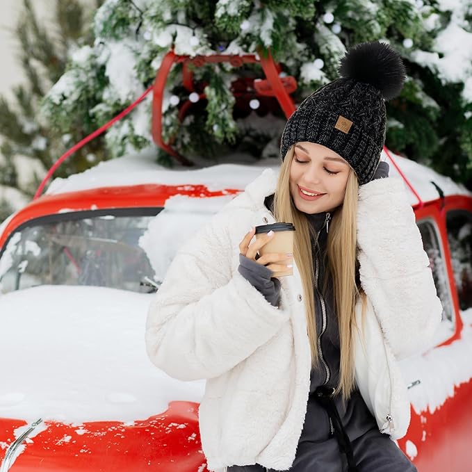 Winter pom beanie