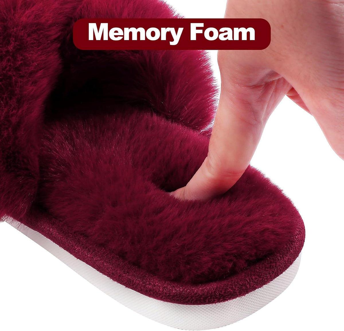 Fuzzy slippers met memory foam