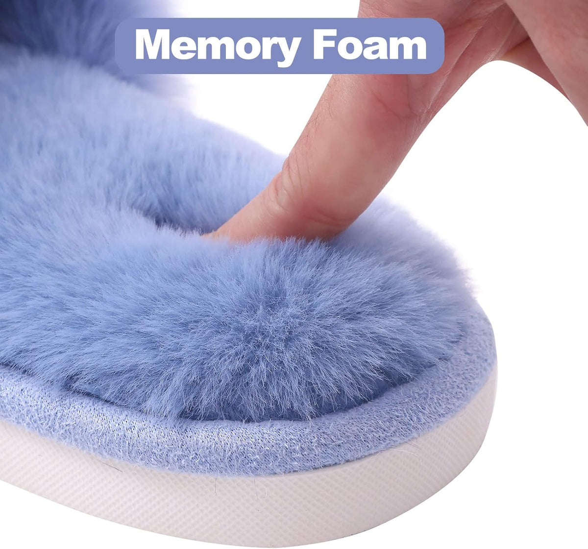 Fuzzy slippers met memory foam