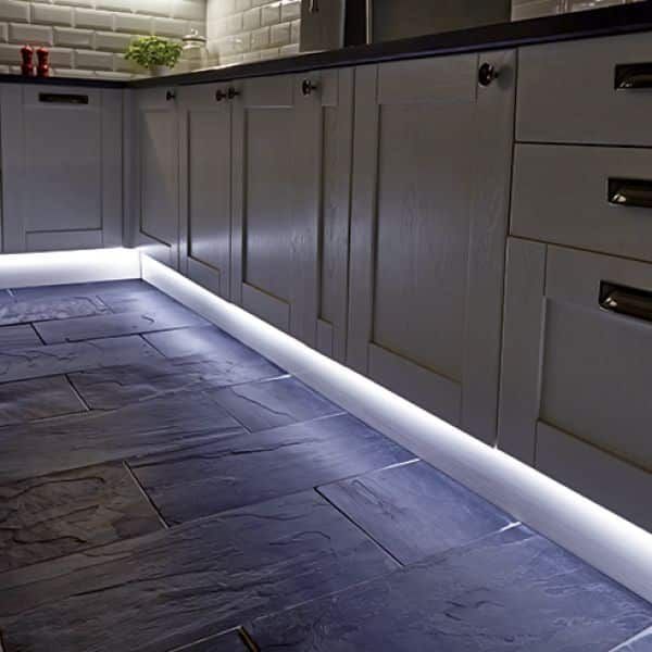 Motion sensor light strip