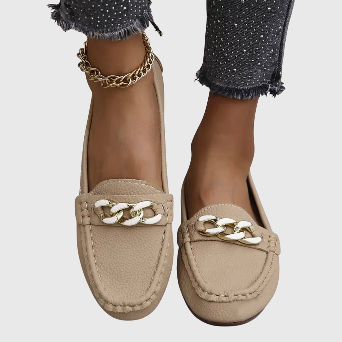 Damesloafers met goudkleurige ketting en zachte binnenzool
