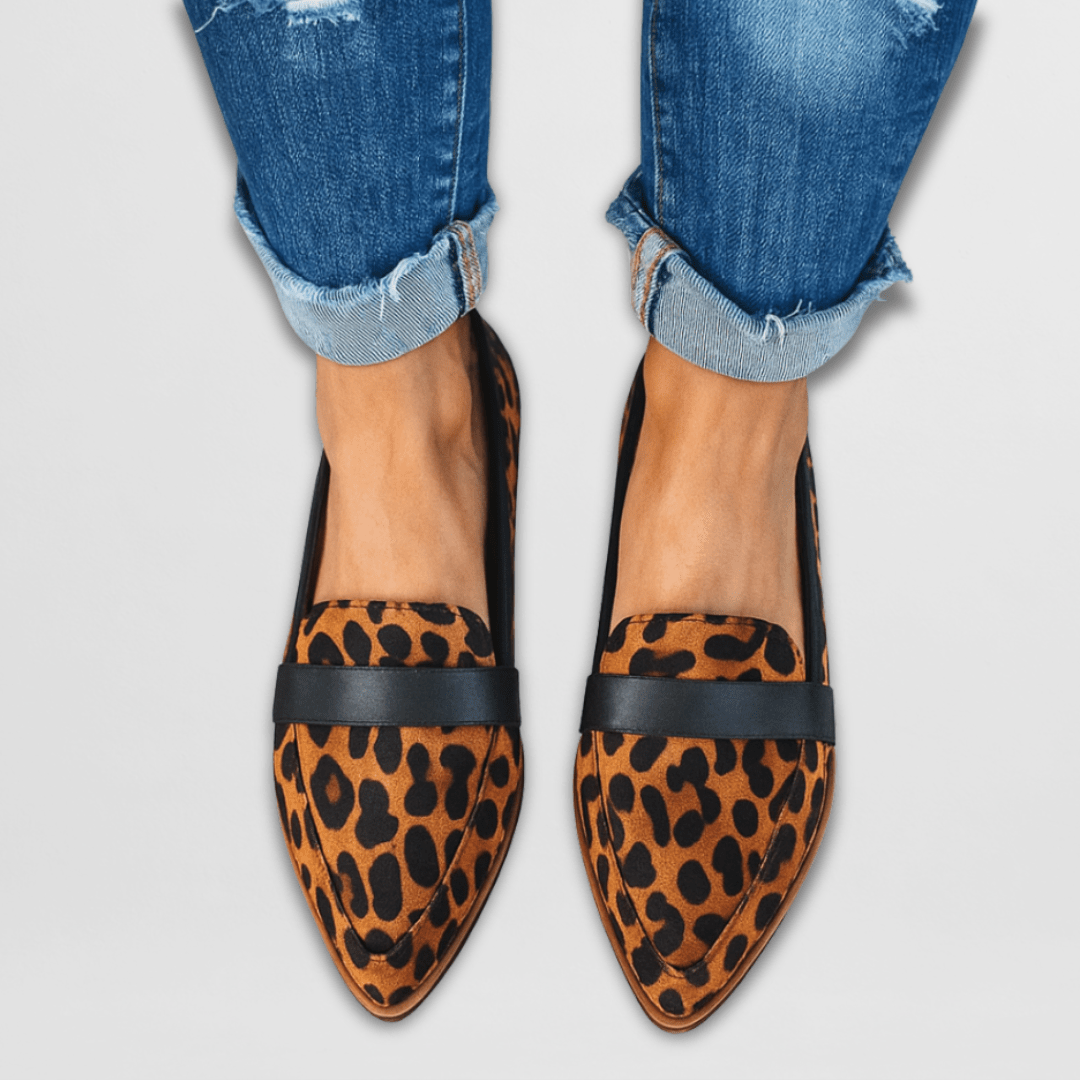 Puntige damesloafers