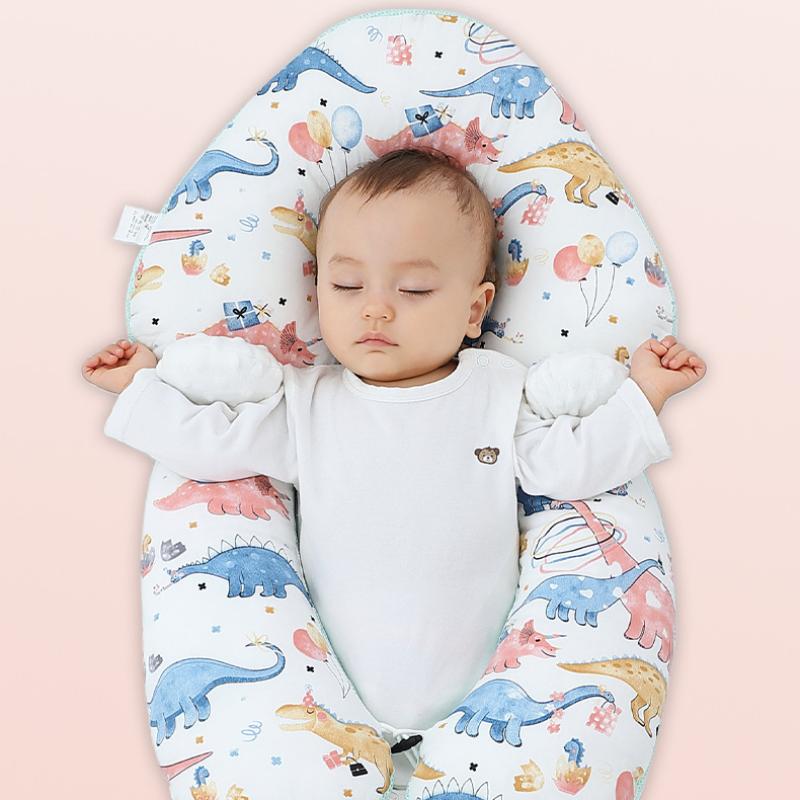 Ergonomisch katoenen babykussen voor een en comfortabele slaap
