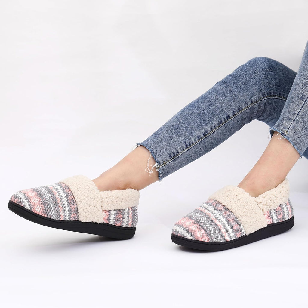 Winterse gebreide pantoffels