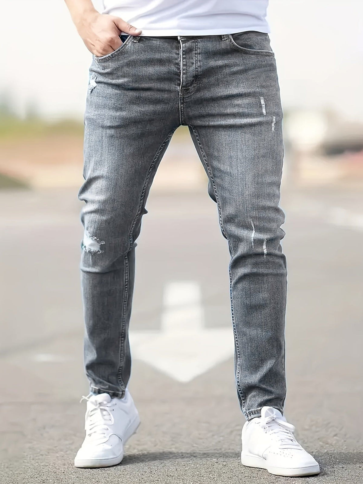 Tailored fit jeans