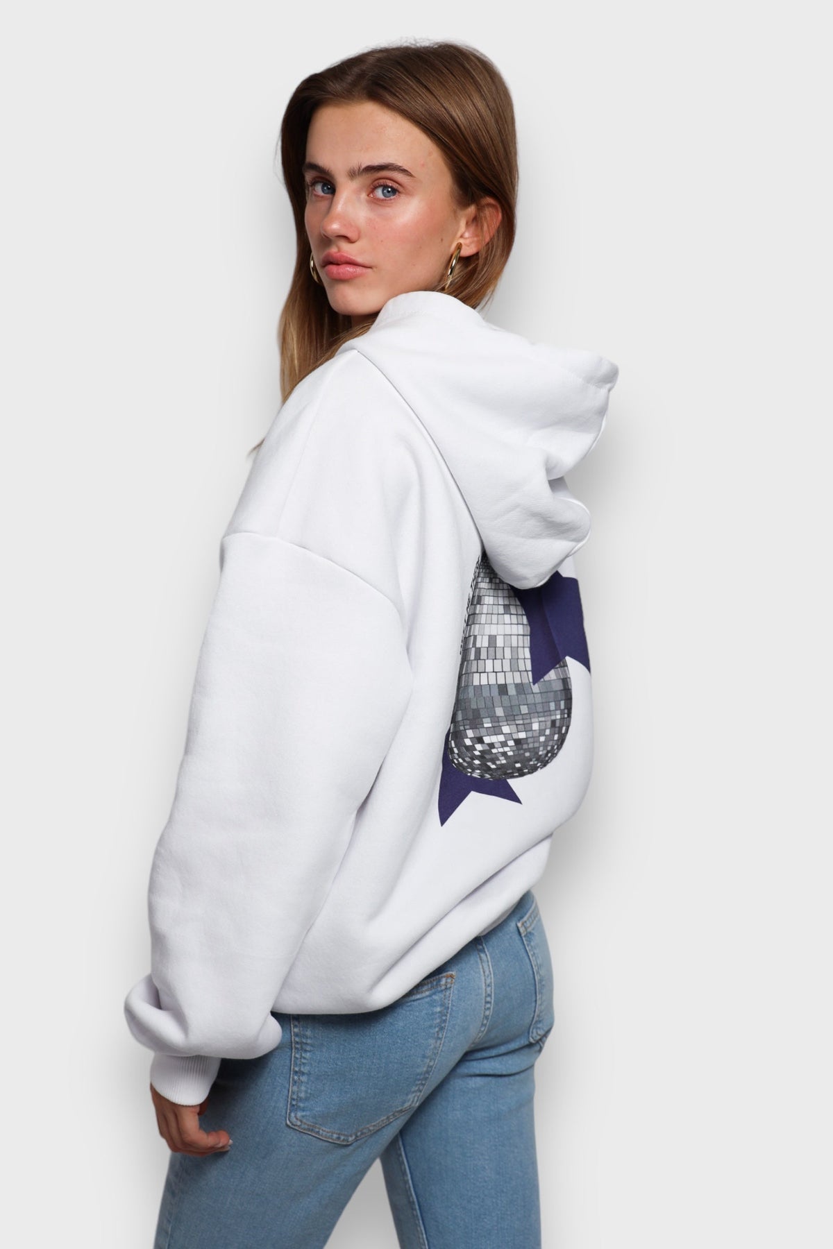 Witte dames hoodie met discobalprint
