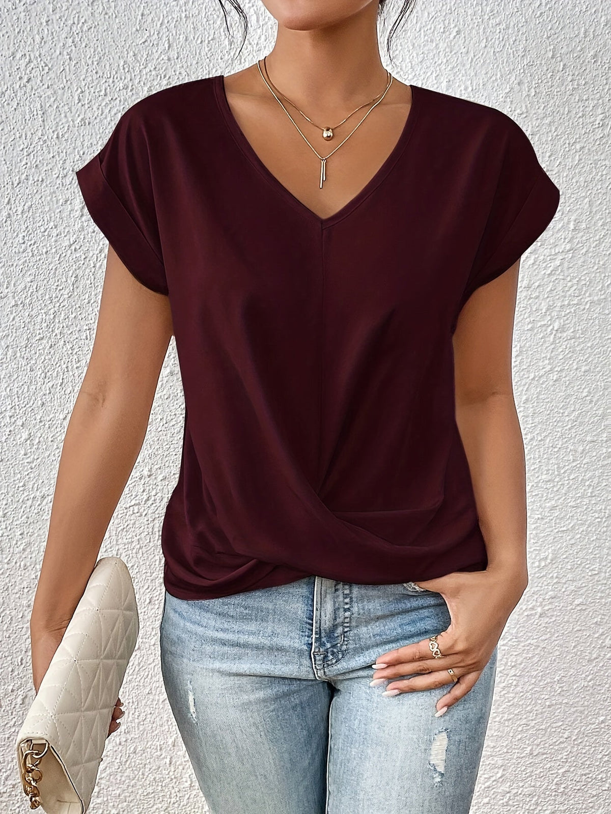 T-shirt met hartvormige hals en korte mouwen