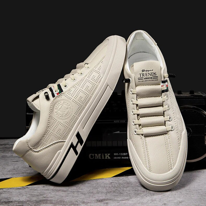 Heren sneaker van geperforeerd leer met lichtgewicht constructie
