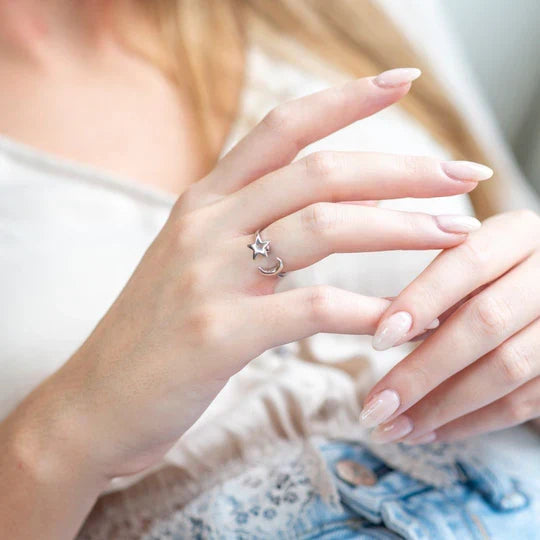 CalmRing nua - modieuze ring tegen nagelbijten, stress & angst