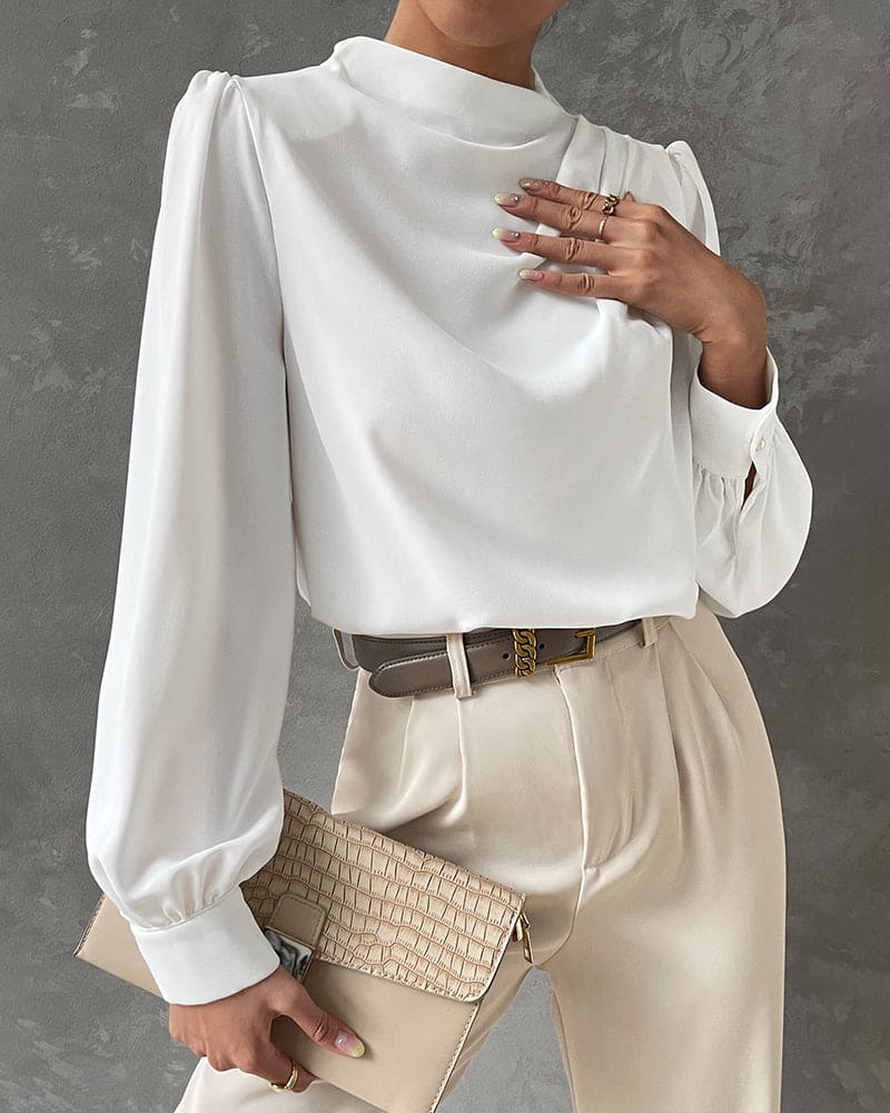 Effen blouse met gerimpelde en opstaande kraag