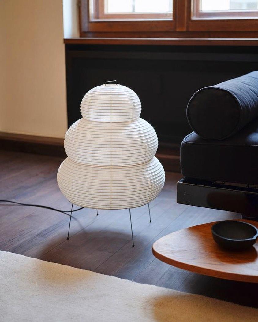 Japanse papieren tafellamp – Liva