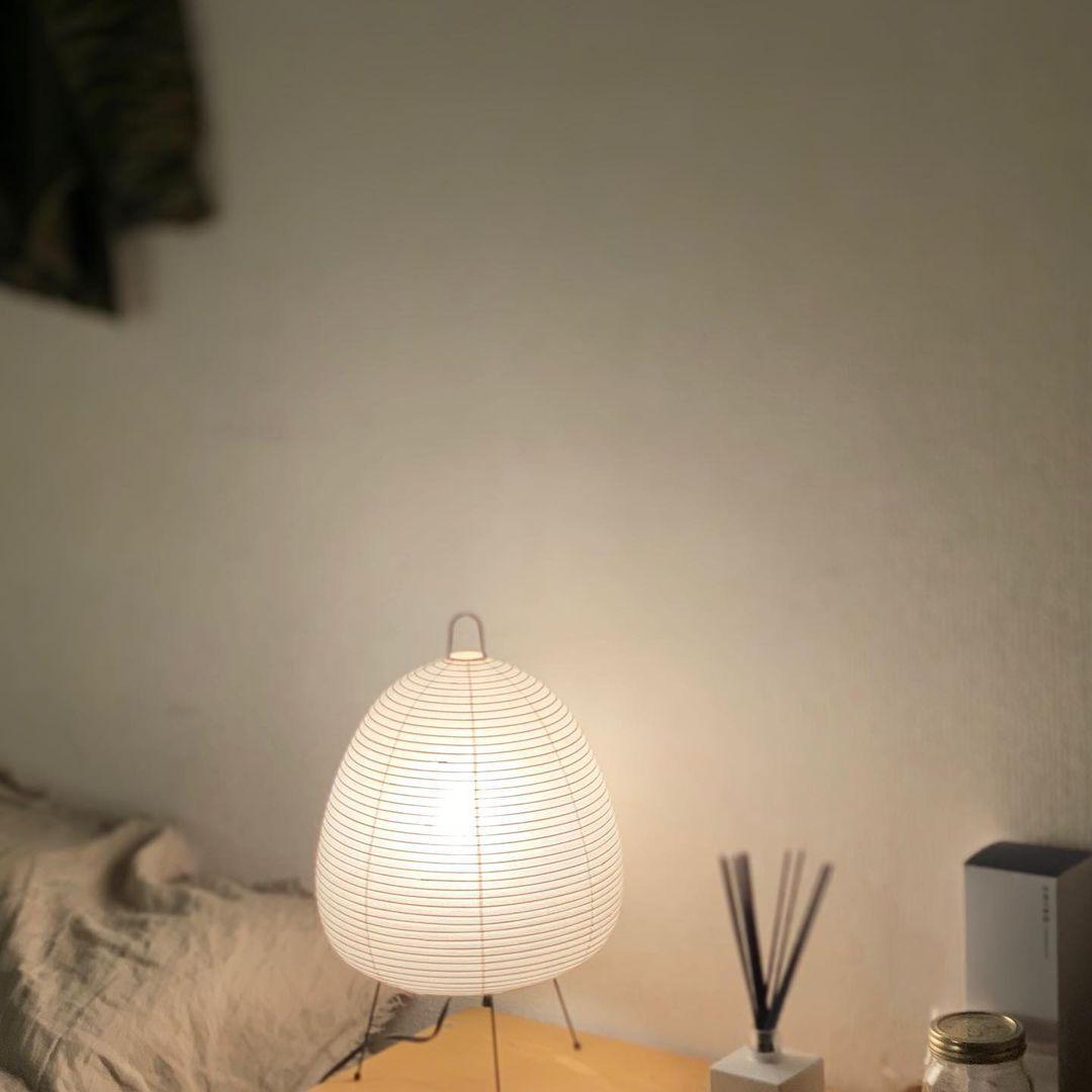 Japanse papieren tafellamp – Liva