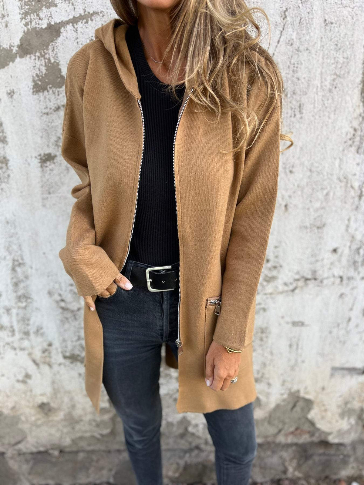 Halflange hooded zip-up jacket