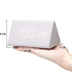 Houten LED wekker met spraakbesturing