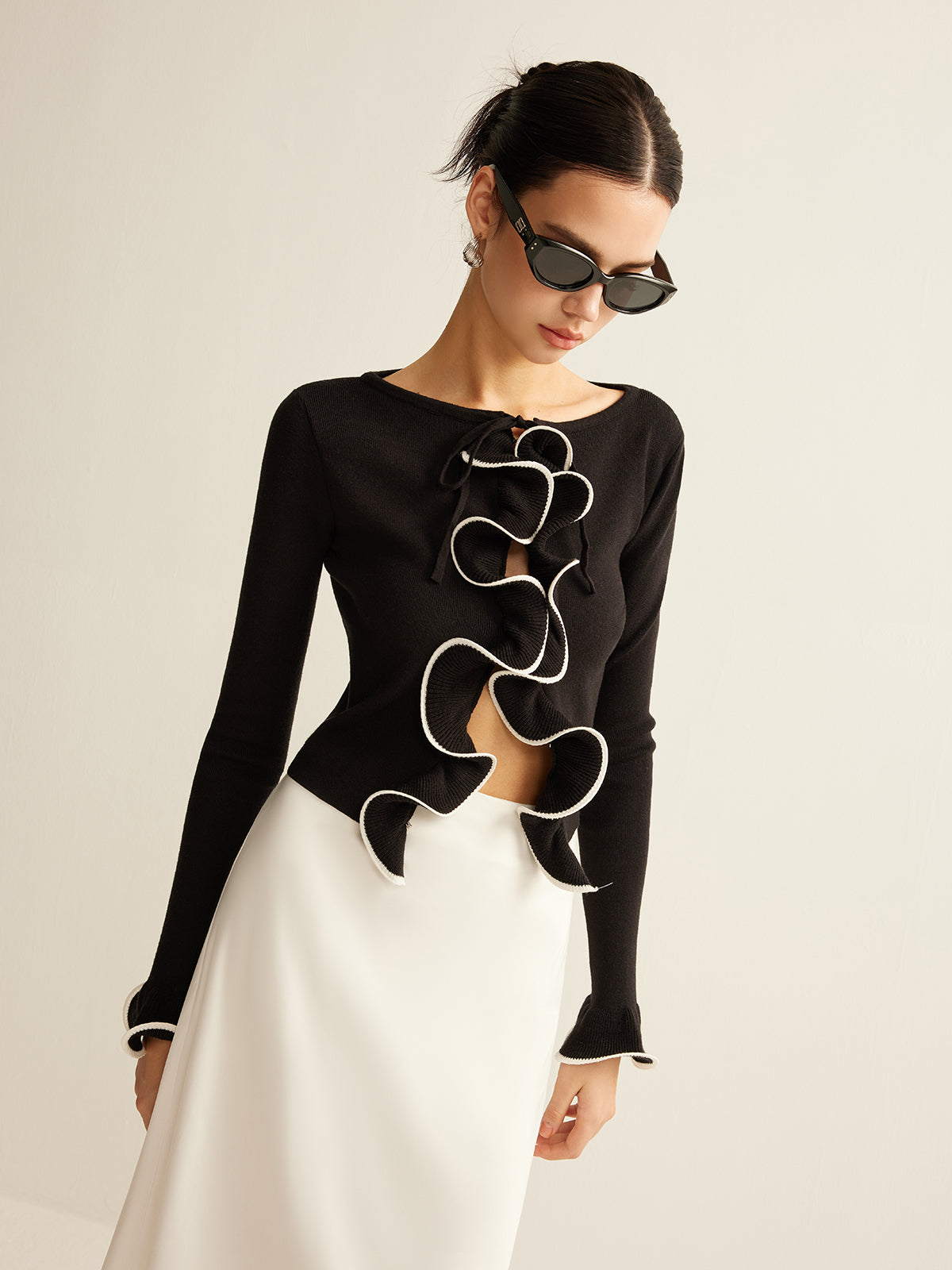 Zwarte skinny ruffle cardigan voor dames