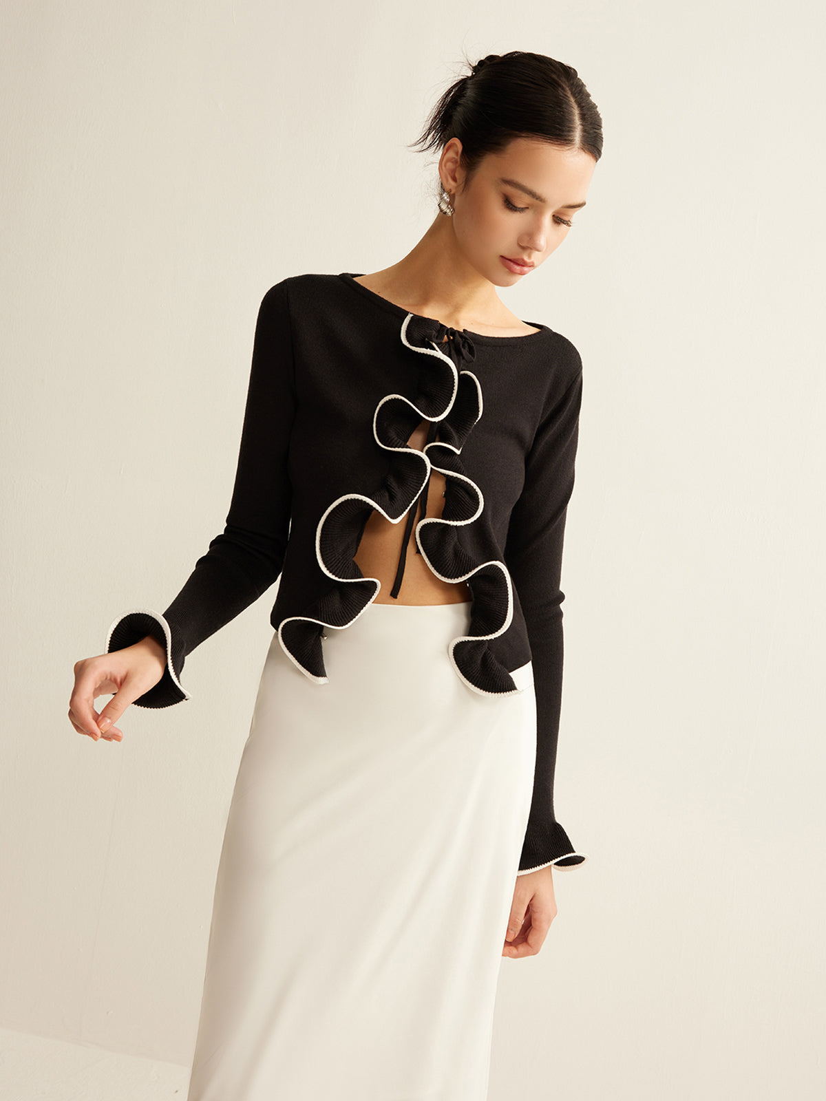 Zwarte skinny ruffle cardigan voor dames