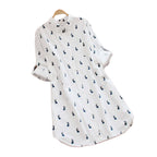 Speelse shirtjurk met konijnenprint en reverskraag