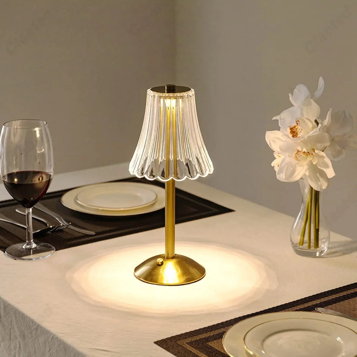 Draadloze tafellamp met kristaldecor en dimbare verlichting
