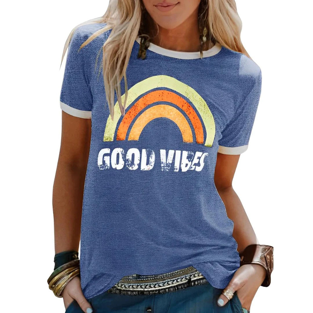 Losvallend T-shirt met kleurrijk grafisch patroon