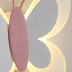 Vlindervormige wandlamp