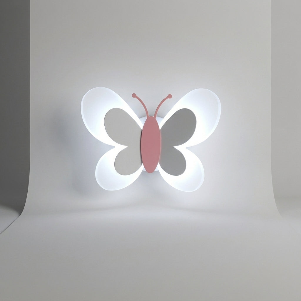Vlindervormige wandlamp