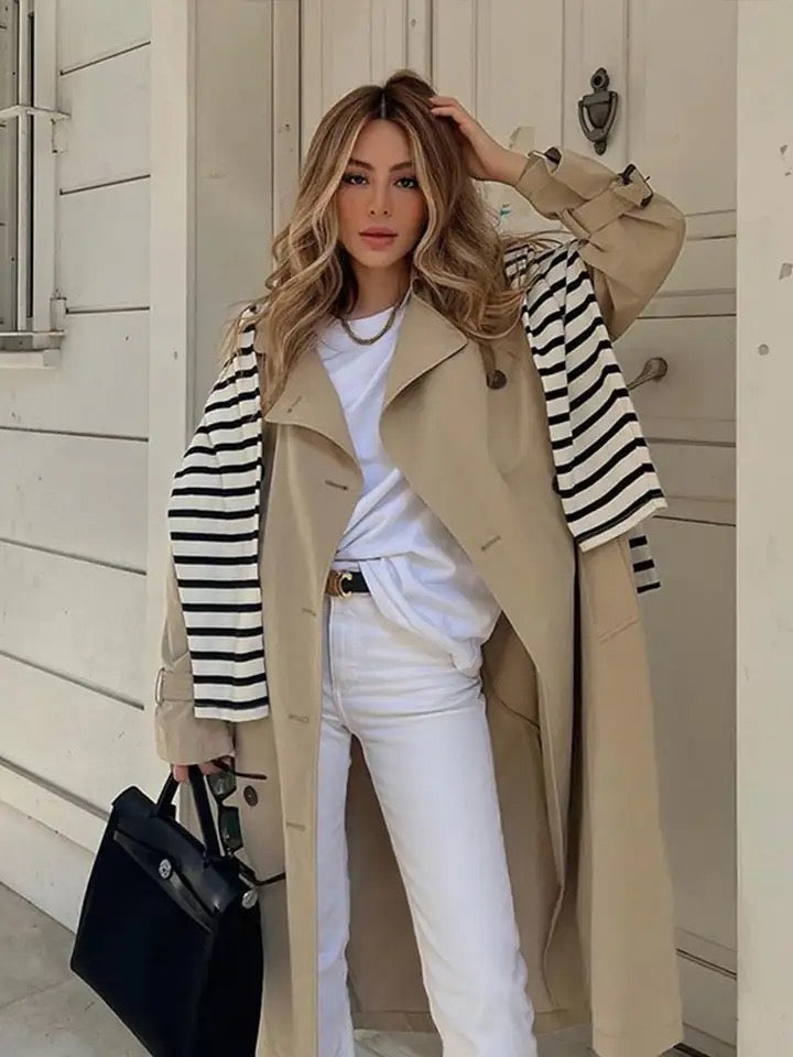 Trenchcoat Tess