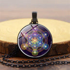 Chakra hangertje met metatron’s kubus