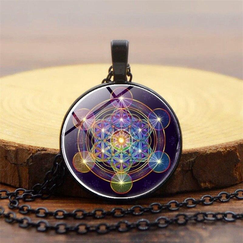Chakra hangertje met metatron’s kubus