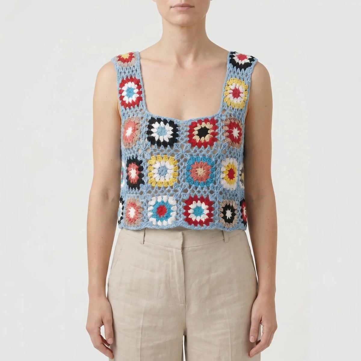 Gehaakte mouwloze croptop