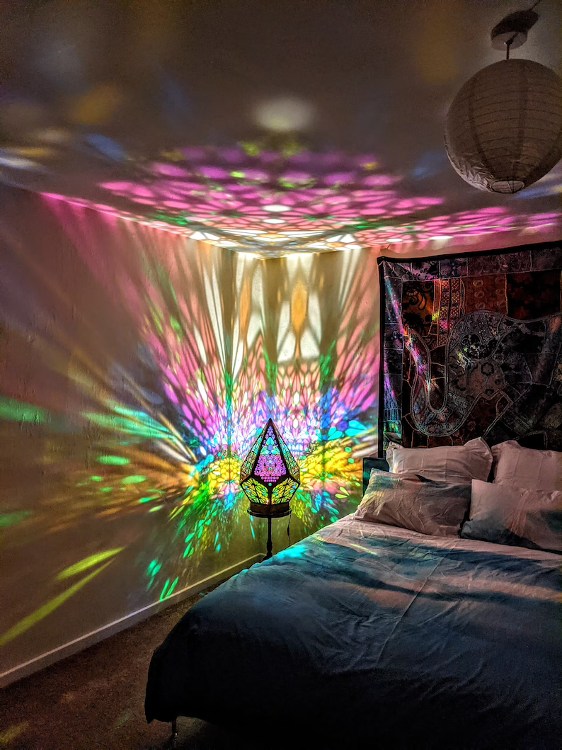Glas-in-Lood stijl LED tafellamp