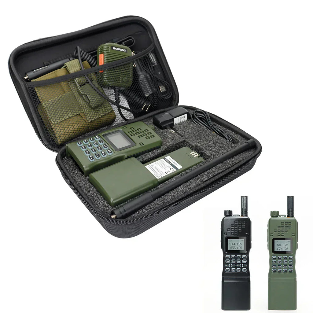 Dual band handheld radio