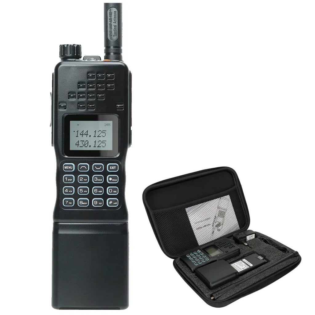 Dual band handheld radio