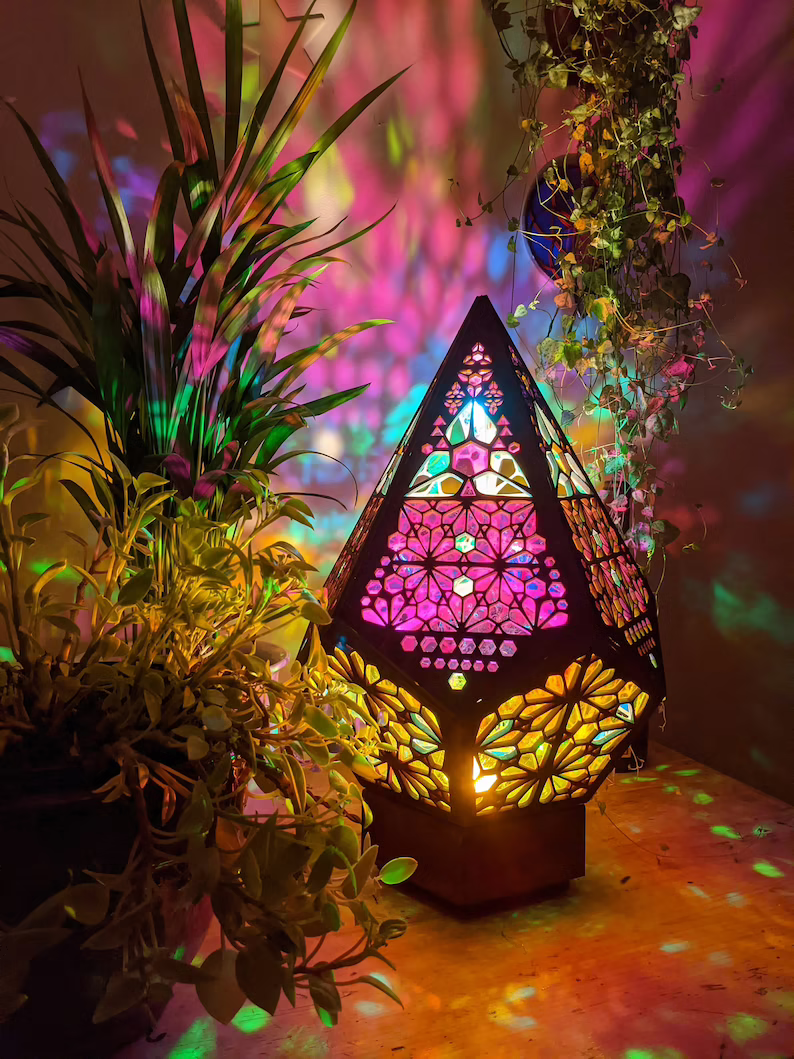 Glas-in-Lood stijl LED tafellamp