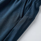 Elastische trainingsbroek met elastische tailleband