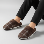 Gevoerde huisslippers met patroon