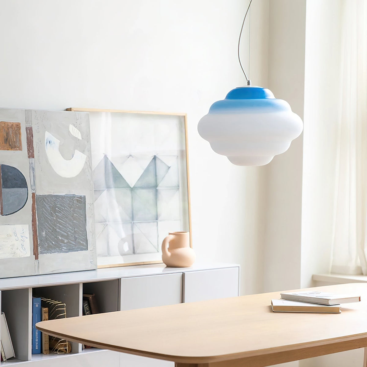 Hanglamp met gradiënt en zachte lichtverspreiding