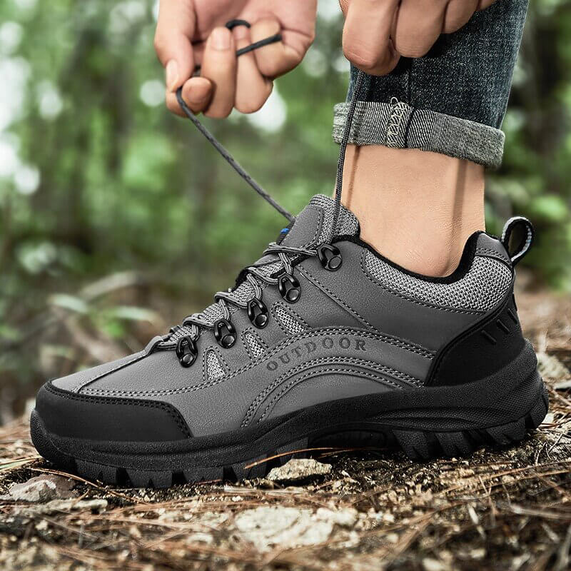 Lage wandelschoenen