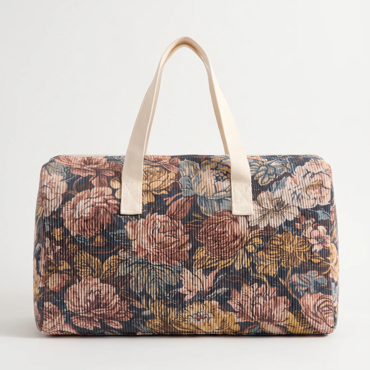 Grote reistas met vintage bloemenprint