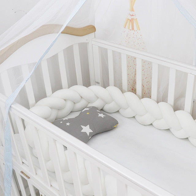 Greta gevlochten babykussen