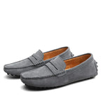 Italiaanse suède loafers