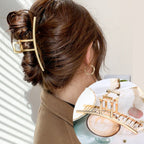 Haarclip met pareldecoratie