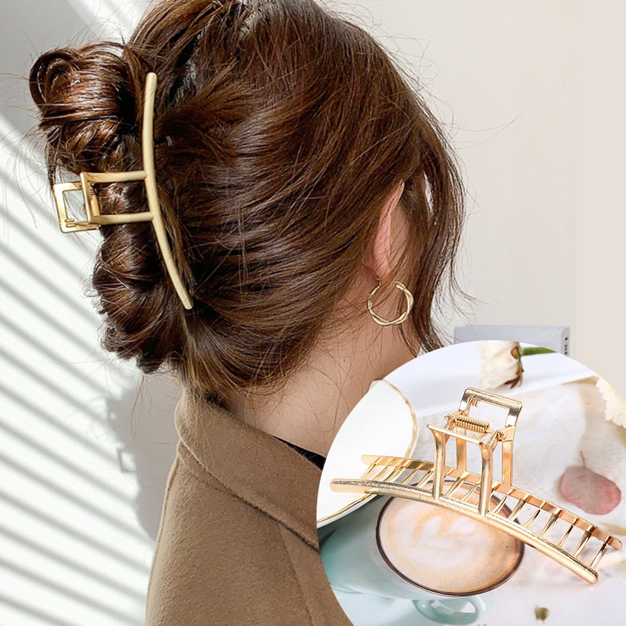 Haarclip met pareldecoratie